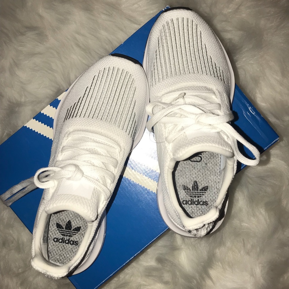 Adidas Swift Run 3 Shoes Size 5.5